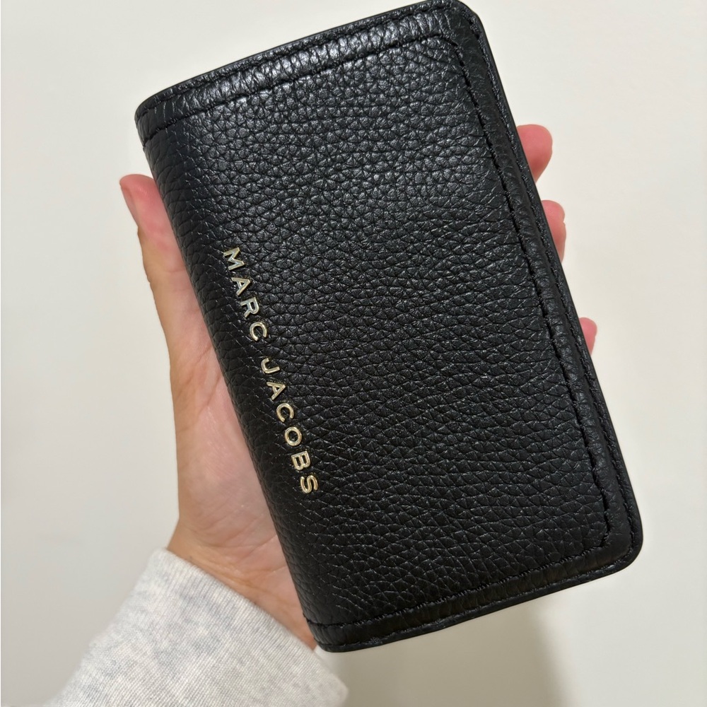 New Marc Jacobs Leather Wallet